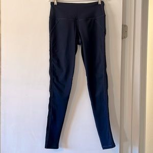 Like new Victoria Secret Sport leggings with sexy side